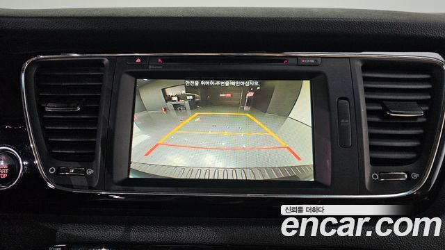 Kia Canival 2016 — photo 26