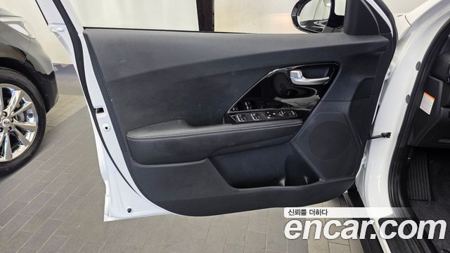 Kia Niro 2022 — photo 14