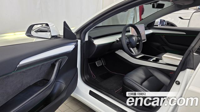 Tesla Model 3 2022 — photo 13
