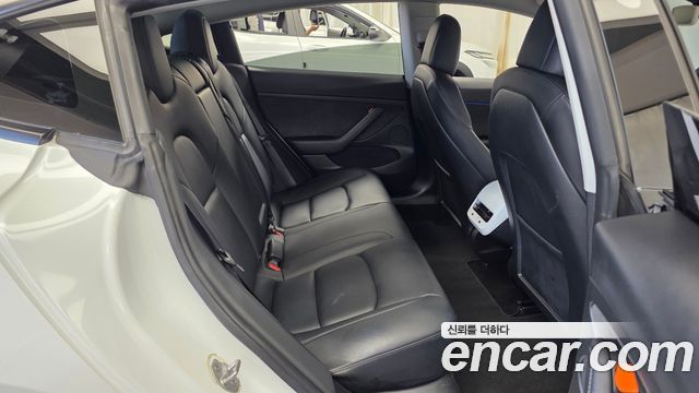 Tesla Model 3 2022 — photo 18