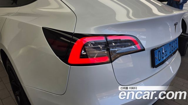 Tesla Model 3 2022 — photo 9