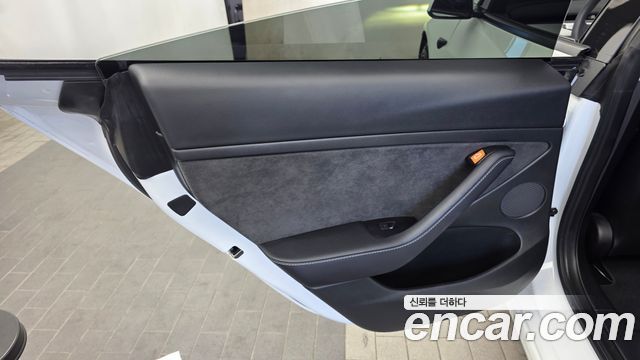 Tesla Model 3 2022 — photo 15