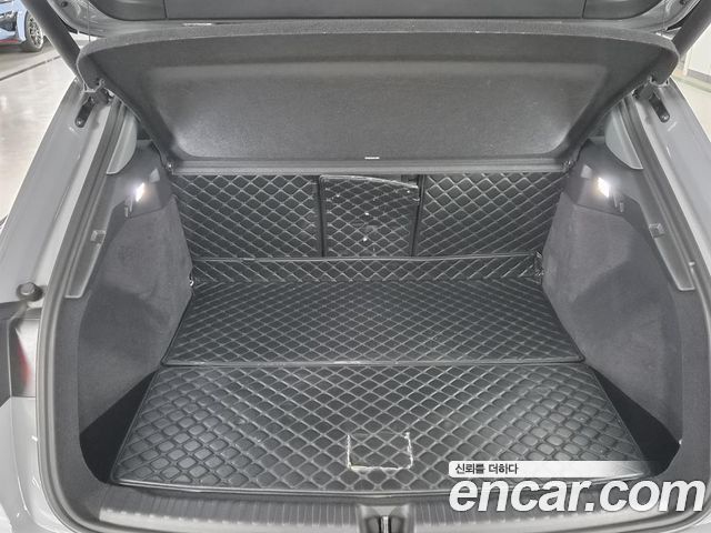 Audi Q4 e-tron 2022 — photo 5