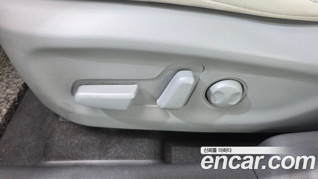 Hyundai Kona 2019 — photo 28