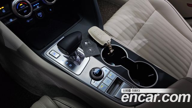 Genesis G70 2021 — photo 12