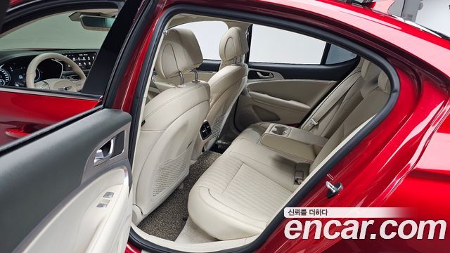 Genesis G70 2021 — photo 18