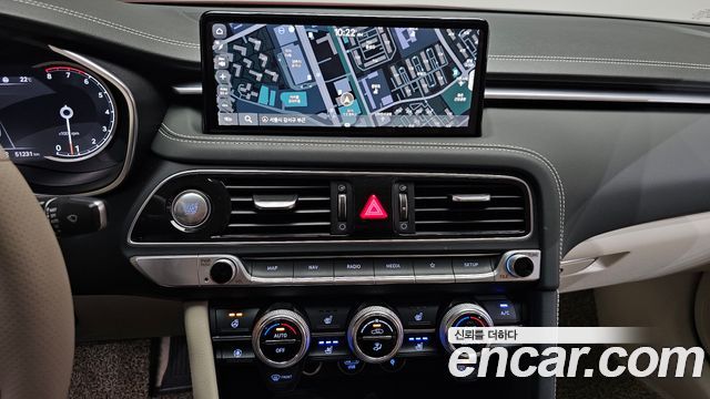 Genesis G70 2021 — photo 20