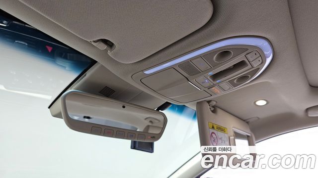 Genesis G70 2021 — photo 23