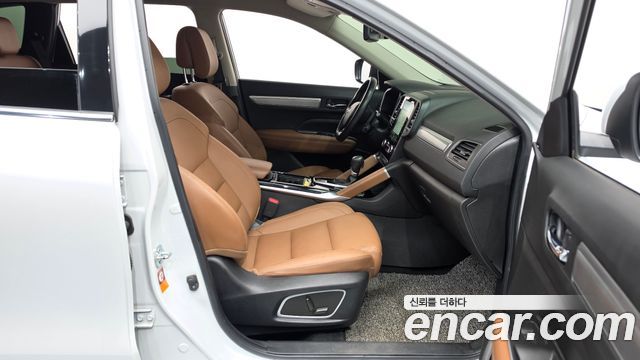 Renault Korea QM6 2021 — photo 11