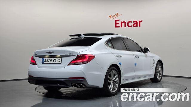 Genesis G70 2018 — photo 2