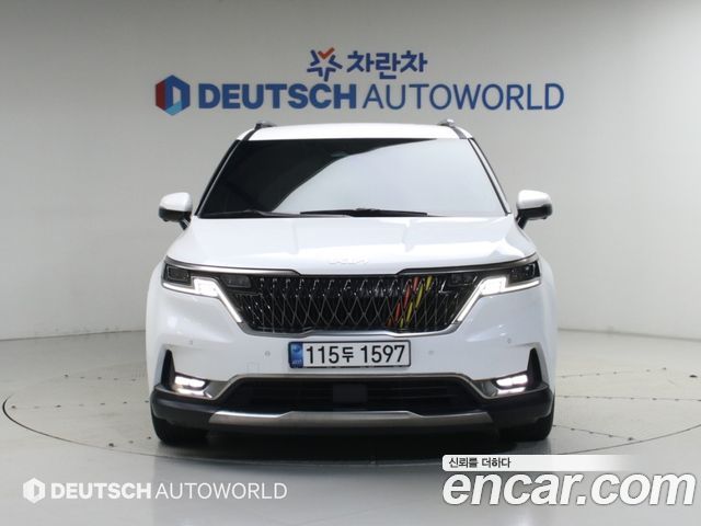 Kia Canival 2022 — photo 3
