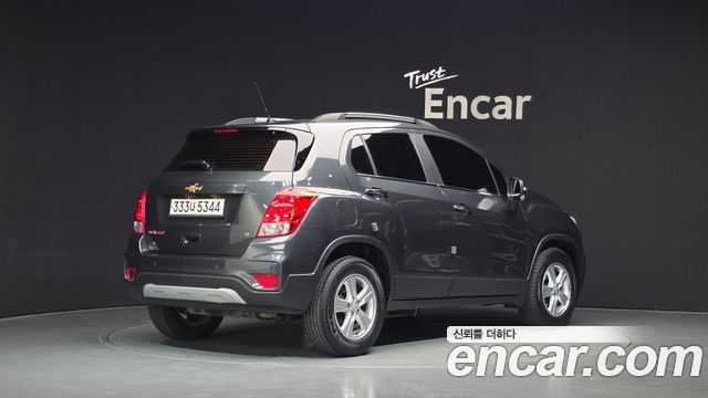 Chevrolet Korea Trax 2018 — photo 2