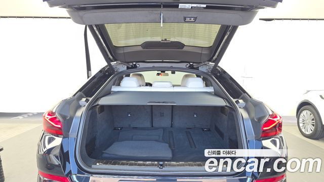 BMW X6 2022 — photo 20