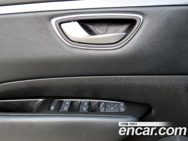 Renault Korea SM6 2017 — photo 11