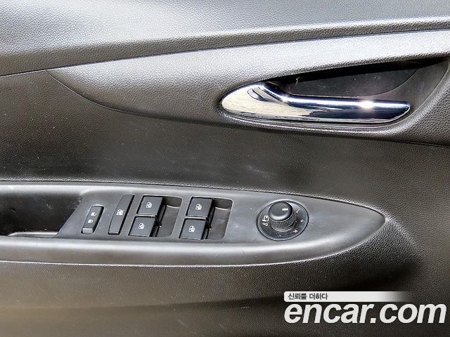 Chevrolet Korea Spark 2018 — photo 11
