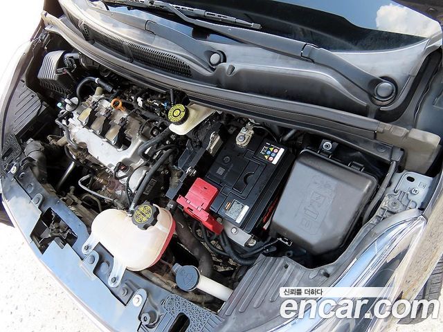 Chevrolet Korea Spark 2018 — photo 17
