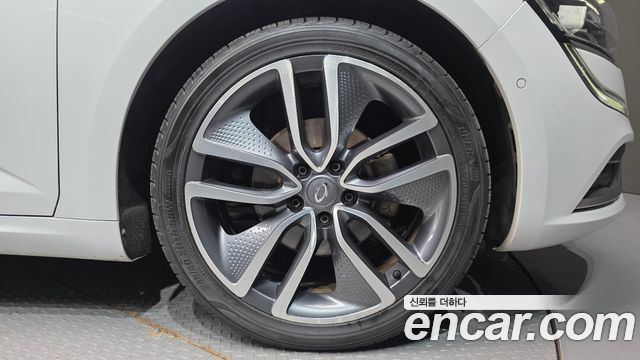 Renault Korea SM6 2016 — photo 5
