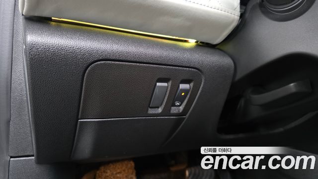 Renault Korea SM6 2016 — photo 17