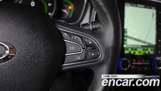 Renault Korea SM6 2016 — photo 28