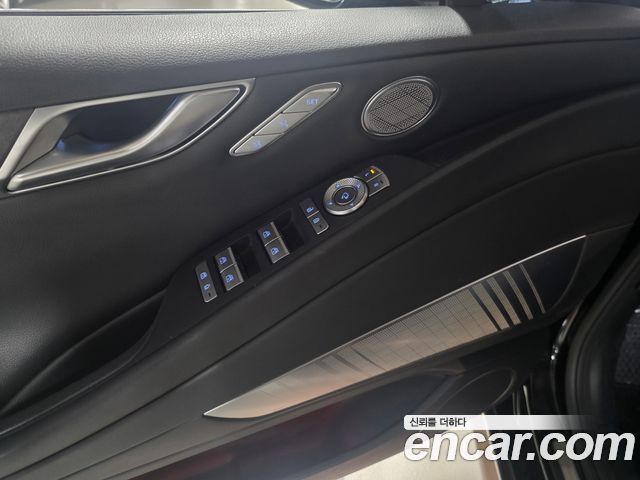 Genesis G80 2023 — photo 11