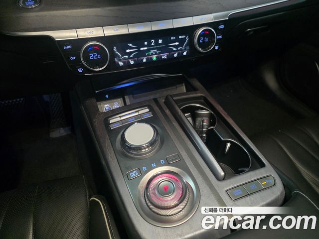 Genesis G80 2023 — photo 13