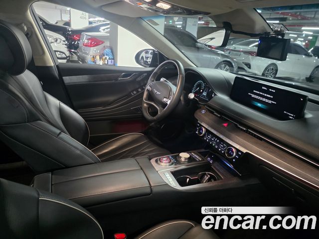 Genesis G80 2023 — photo 17