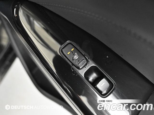 Kia K7 2017 — photo 16