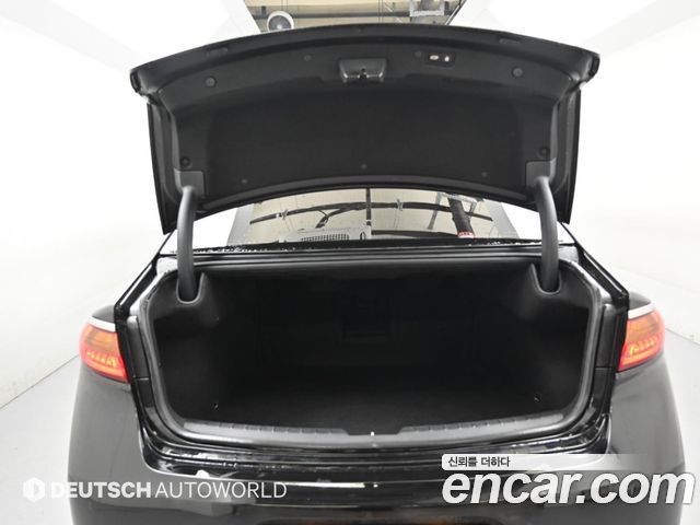 Kia K7 2017 — photo 19