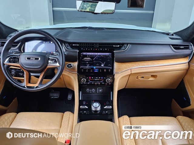 Jeep Cherokee 2023 — photo 7
