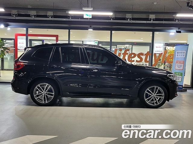 BMW X3 2018 — photo 3