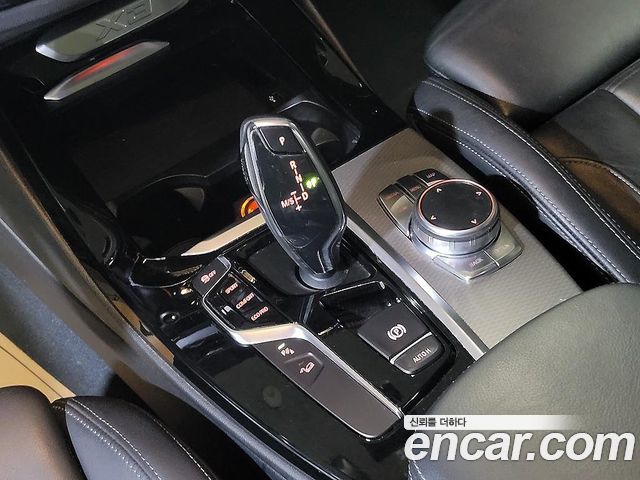 BMW X3 2018 — photo 12
