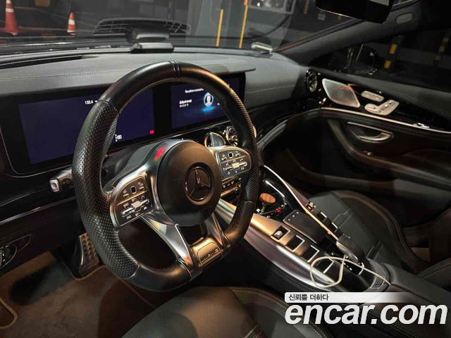 Mercedes-Benz AMG GT 2021 — photo 11