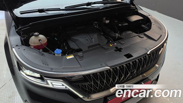 Kia Canival 2023 — photo 6