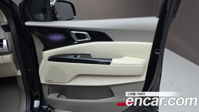 Kia Canival 2023 — photo 15