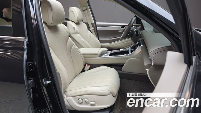 Genesis GV80 2023 — photo 18