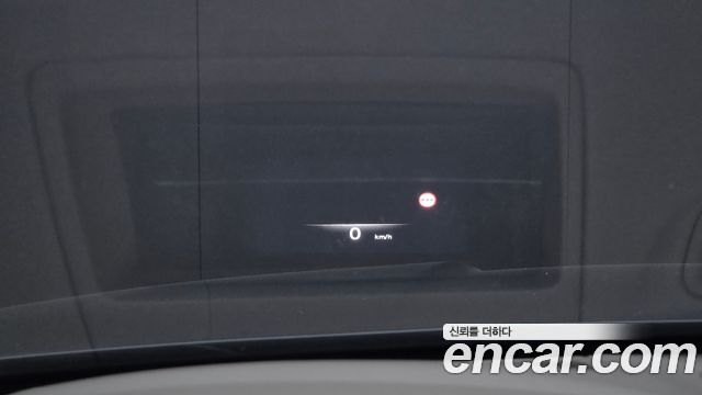 Genesis GV80 2023 — photo 25