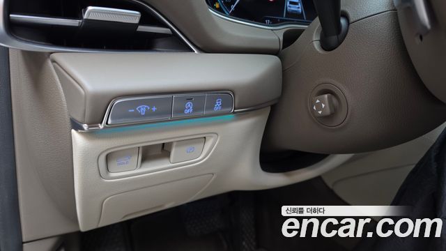 Genesis GV80 2023 — photo 29