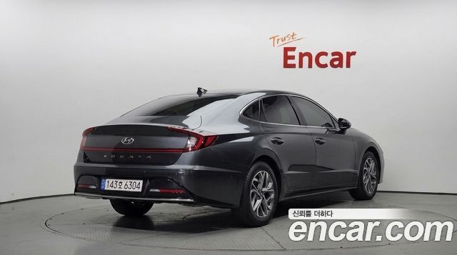 Hyundai Sonata 2022 — photo 2
