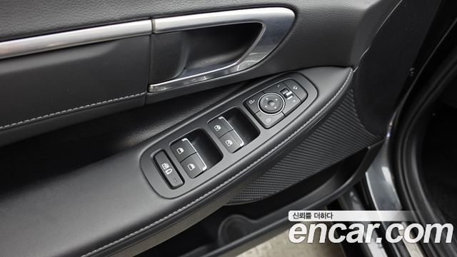 Hyundai Sonata 2022 — photo 28
