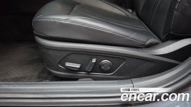 Hyundai Sonata 2022 — photo 31
