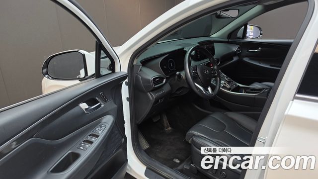 Hyundai Santafe 2023 — photo 13