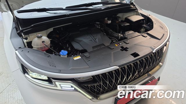 Kia Canival 2023 — photo 6