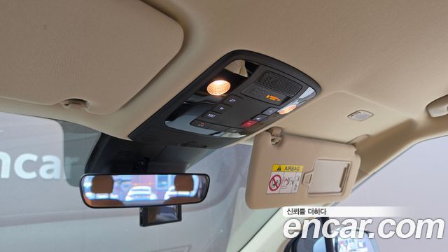 Kia Canival 2023 — photo 25