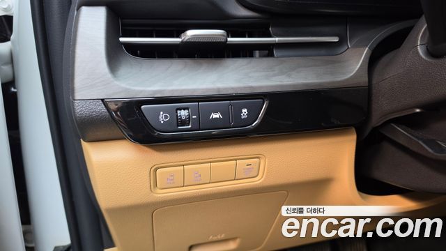 Kia Canival 2023 — photo 27