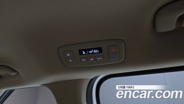 Kia Canival 2023 — photo 31