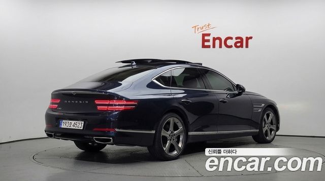 Genesis G80 2022 — photo 2