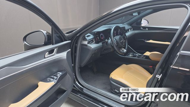 Kia K5 2022 — photo 13