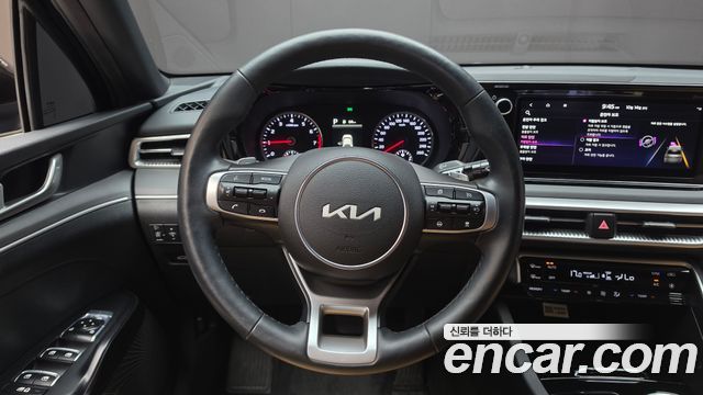 Kia K5 2022 — photo 19