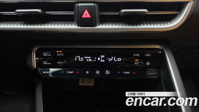 Kia K5 2022 — photo 24