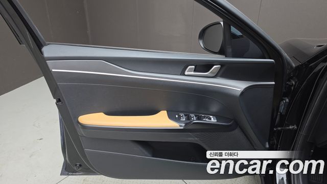Kia K5 2022 — photo 14